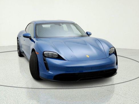 Used 2023 Porsche Taycan RWD image 4