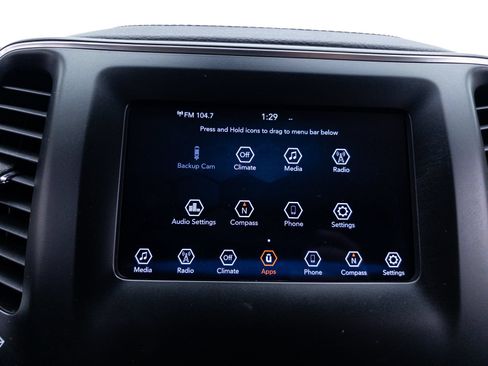 Used 2019 Jeep Cherokee Latitude Plus FWD image 21