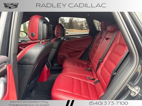 Used 2023 Porsche Macan GTS image 11