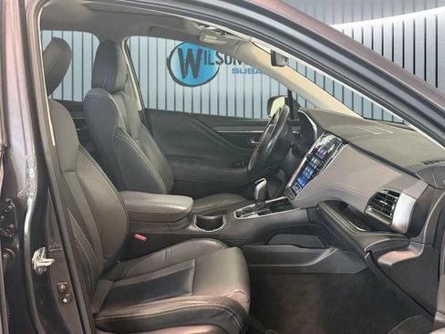Used 2023 Subaru Outback Onyx Edition XT AWD/4WD image 6