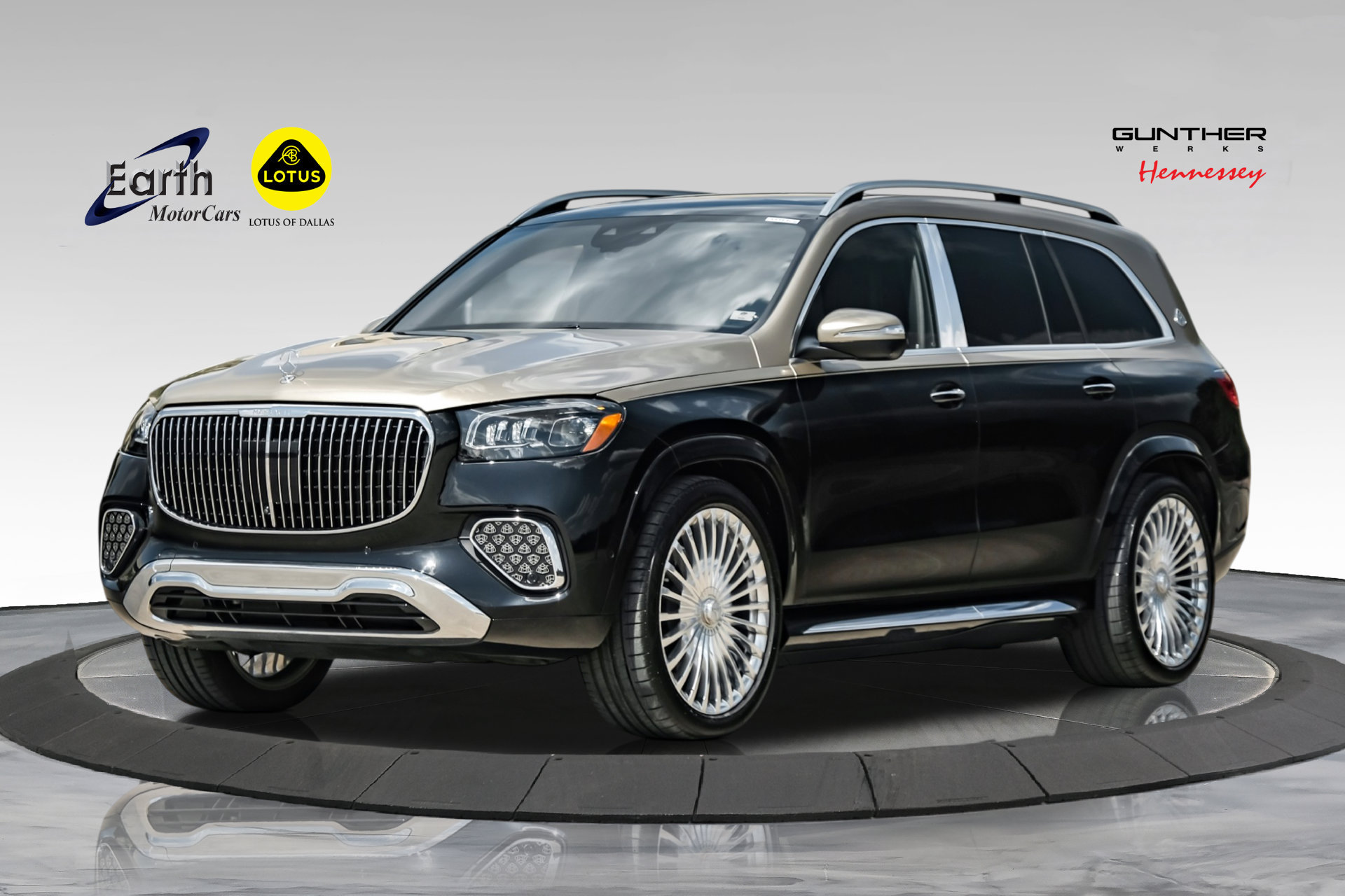 Used 2024 Mercedes-Benz Maybach GLS 600 4MATIC image 1