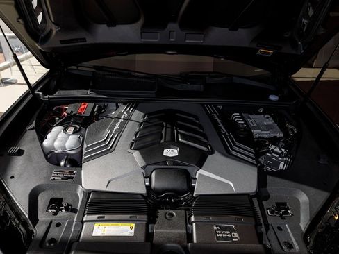 Used 2024 Lamborghini Urus Performante image 47