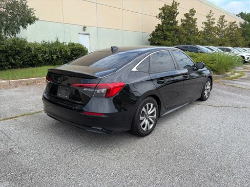 Used 2023 Honda Civic LX image 6