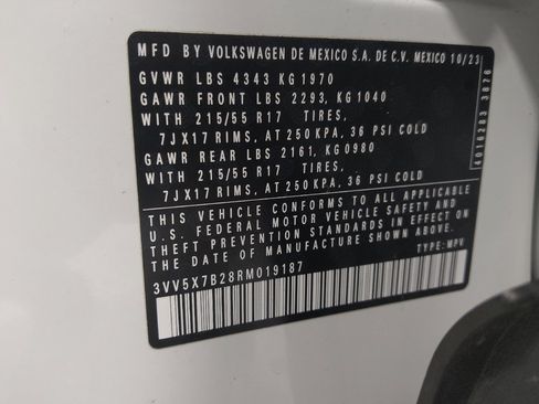 Used 2024 Volkswagen Taos S FWD image 33