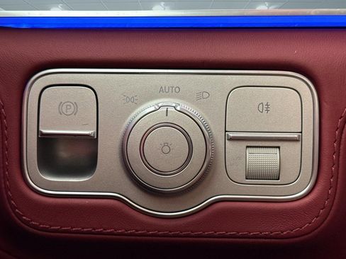 New 2026 Mercedes-Benz GLS 63 AMG 4MATIC image 17