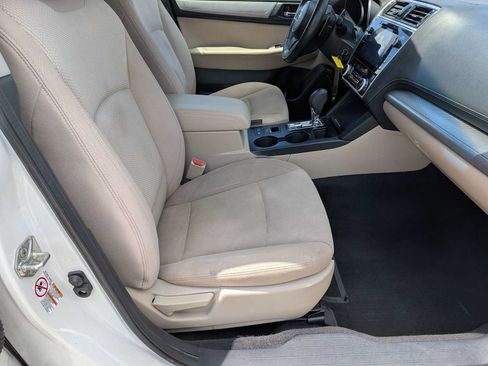 Used 2019 Subaru Outback 2.5i Premium AWD/4WD image 21