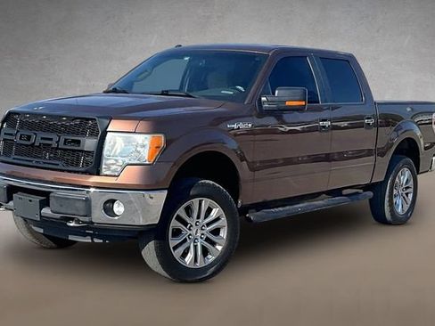 Used 2011 Ford F150 XLT w/ XLT Chrome Pkg AWD/4WD image 1