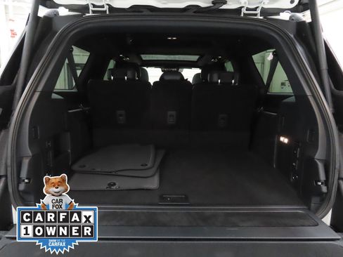 Used 2025 Lincoln Navigator L Reserve w/ Jet Appearance Package image 23