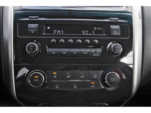 Used 2015 Nissan Altima 2.5 S w/ Power Driver Seat Package FWD image 24