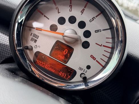 Used 2013 MINI Cooper Clubman S image 17