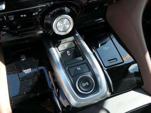 Used 2023 Acura MDX SH-AWD w/ Advance Package image 21