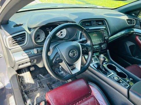 Used 2021 Nissan Maxima Platinum w/ 40th Anniversary Package FWD image 12