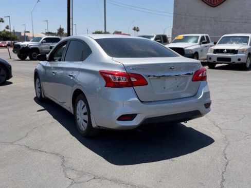 Used 2019 Nissan Sentra S FWD image 5
