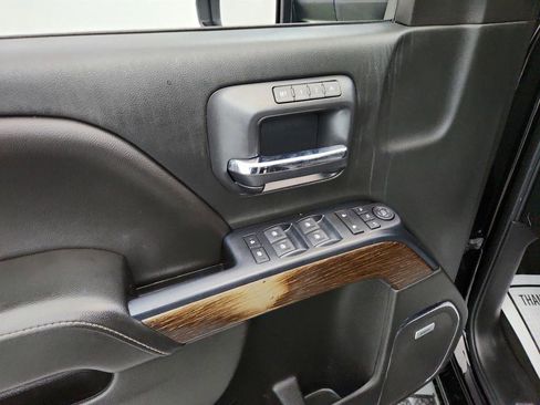 Used 2018 GMC Sierra 3500 Denali w/ Duramax Plus Package image 21