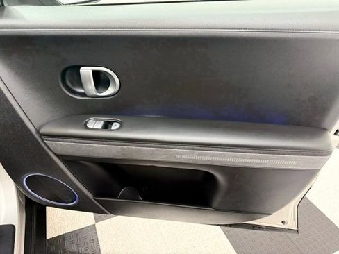 Used 2023 Hyundai Ioniq 5 SEL image 22