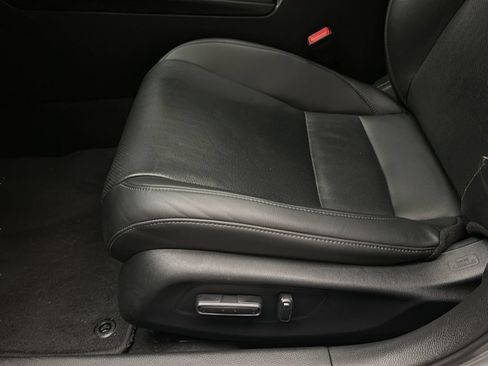 Used 2023 Honda Civic Touring image 15