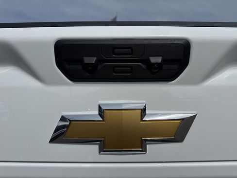 New 2026 Chevrolet Silverado 2500 LTZ w/ LTZ Convenience Package AWD/4WD image 33