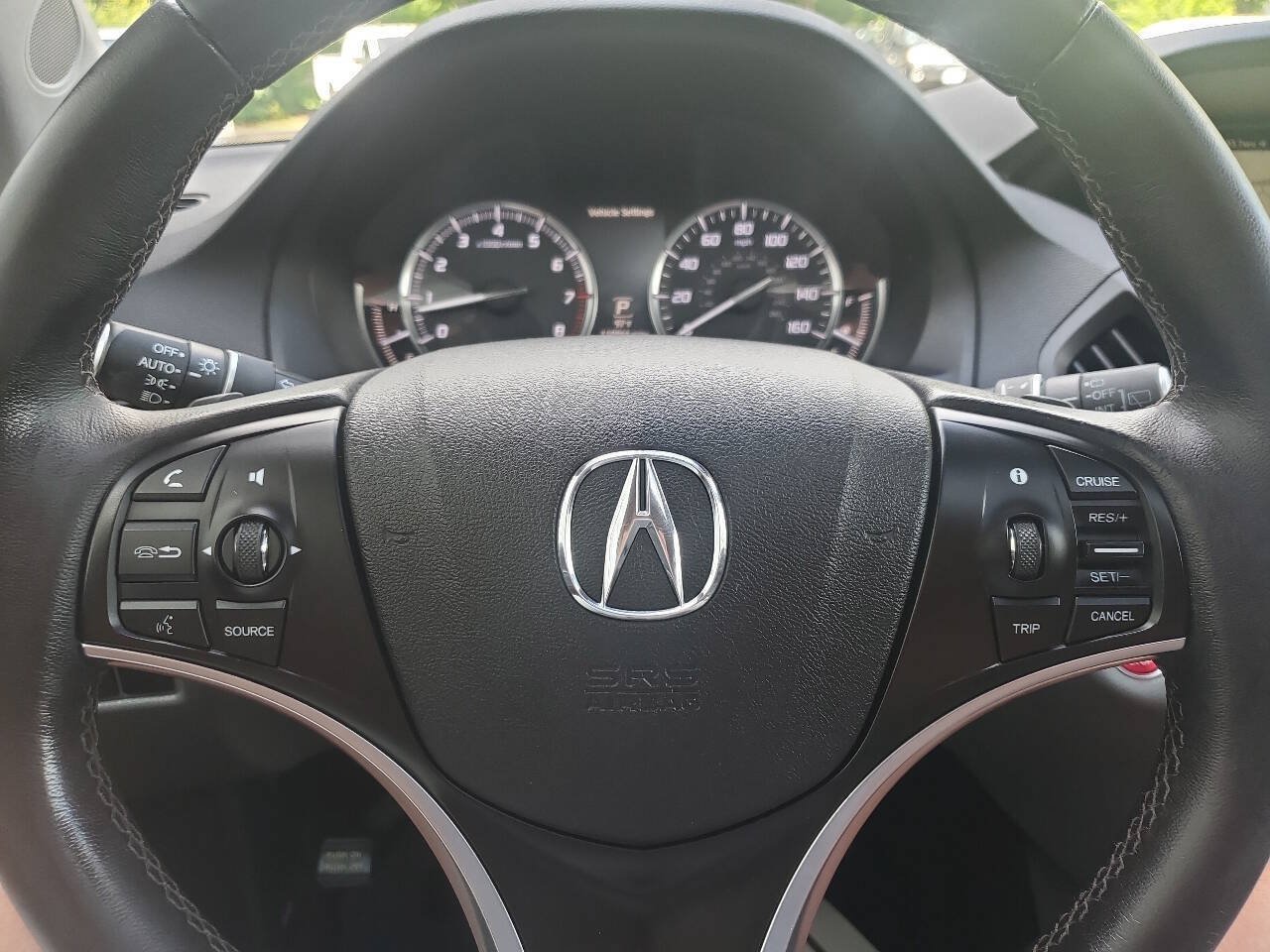 Used 2015 Acura MDX w/ Technology Package AWD/4WD image 16