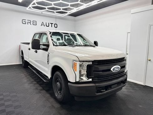 Used 2017 Ford F250 XL RWD image 1