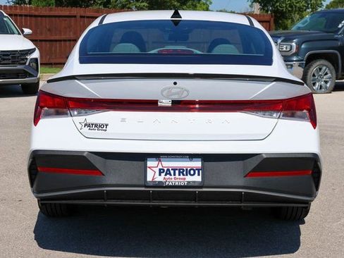 New 2026 Hyundai Elantra Sport image 4