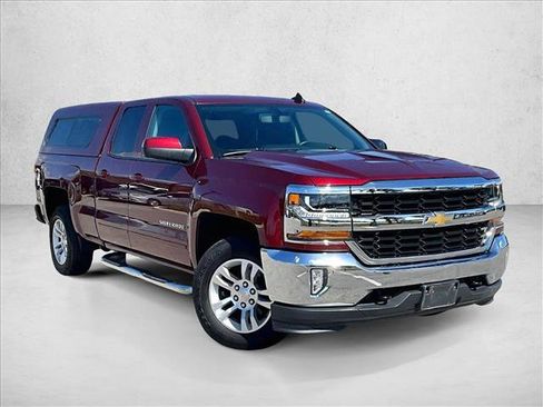 Used 2017 Chevrolet Silverado 1500 LT w/ All Star Edition image 12