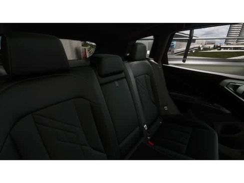 Used 2026 BMW X3 xDrive30 w/ Convenience Package image 12