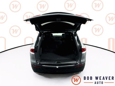 Used 2023 Buick Enclave Essence AWD/4WD image 33