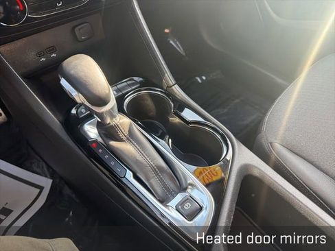 Used 2025 Buick Encore GX Preferred FWD image 28
