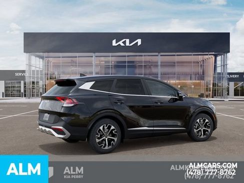 Used 2025 Kia Sportage EX FWD image 6
