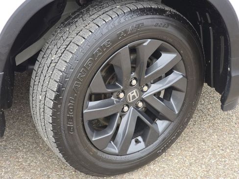 Used 2023 Honda Ridgeline Sport image 7