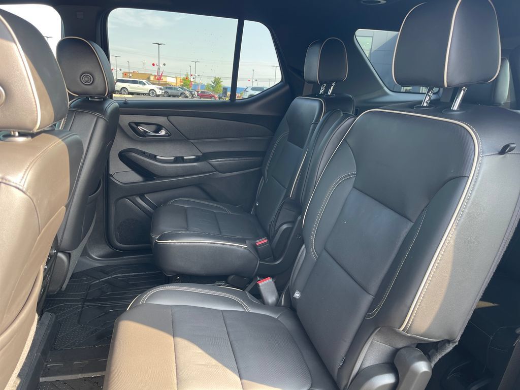 Used 2023 Chevrolet Traverse Premier w/ LPO, Floor Liner Package FWD image 14