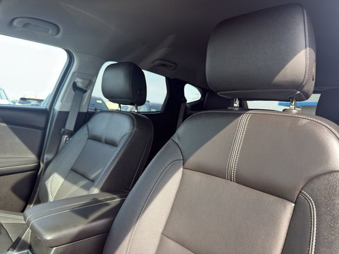 Used 2024 Chevrolet Blazer LT image 27