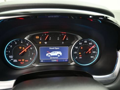 Used 2020 Chevrolet Traverse LT FWD image 11
