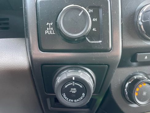 Used 2017 Ford F150 XLT w/ XTR Package AWD/4WD image 18