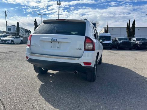 Certified 2017 Jeep Compass High Altitude image 19