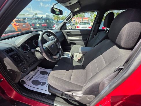 Used 2009 Ford Escape XLT FWD image 10