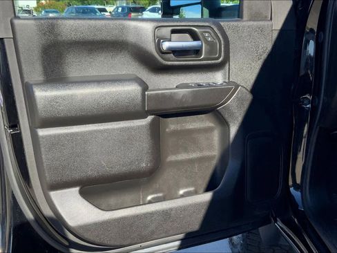 Certified 2025 Chevrolet Silverado 2500 Custom w/ Custom Value Package RWD image 21
