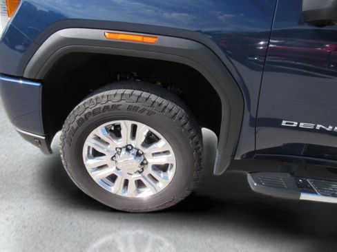 Used 2022 GMC Sierra 2500 Denali image 48