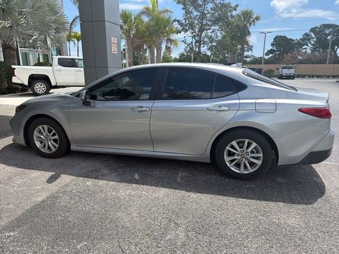 Used 2026 Toyota Camry LE FWD image 4