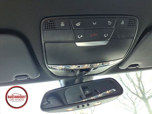 Used 2018 Mercedes-Benz C 300 4MATIC Sedan image 24