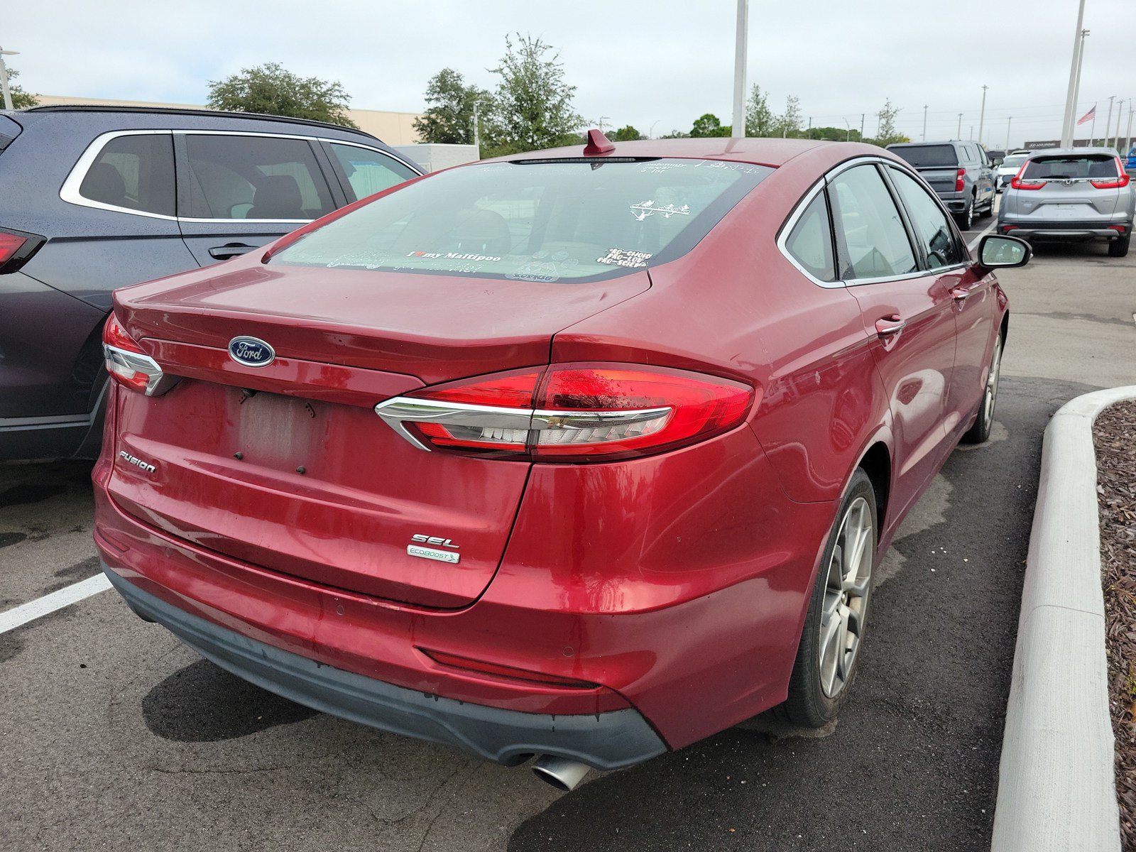 Used 2019 Ford Fusion SEL FWD image 10