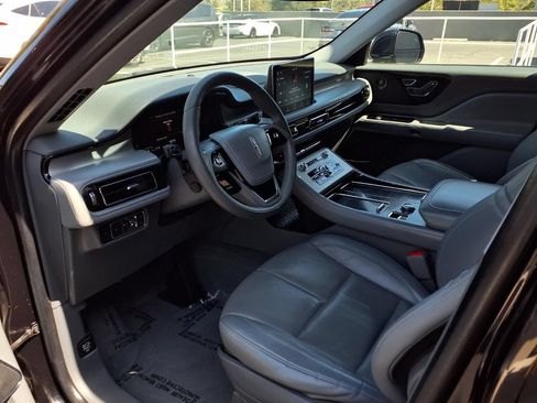 Used 2021 Lincoln Aviator Reserve RWD image 14