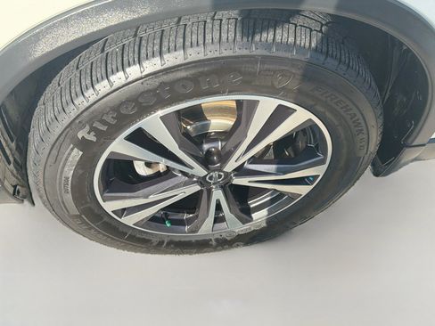 Used 2019 Nissan Rogue SV w/ Sun & Sound Touring Package FWD image 36