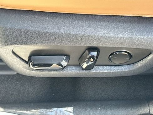 New 2026 Lexus NX 350h AWD w/ Premium Package image 36