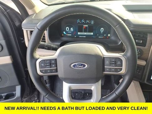 Used 2023 Ford Expedition Limited image 18
