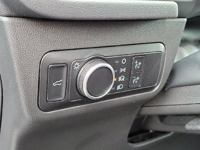 Used 2023 Ford Escape Active w/ Tech Pack #2 FWD image 10