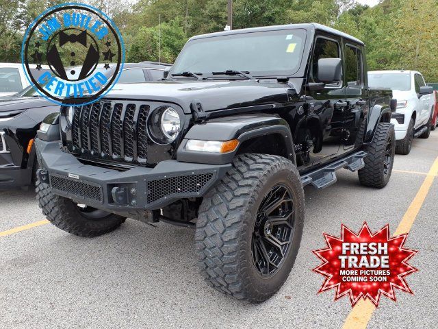 Used 2023 Jeep Gladiator Sport AWD/4WD image 1