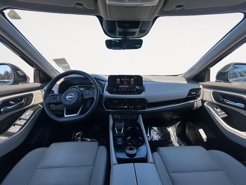 Used 2023 Nissan Rogue SL w/ SL Premium Package AWD/4WD image 14