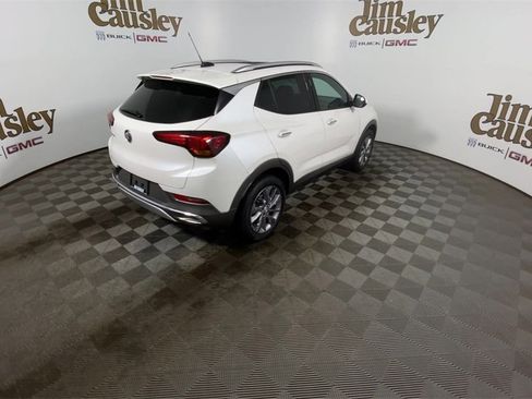 Used 2023 Buick Encore GX Essence w/ Experience Buick Package image 8