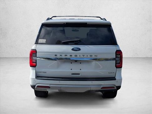 Used 2024 Ford Expedition Max Limited image 6